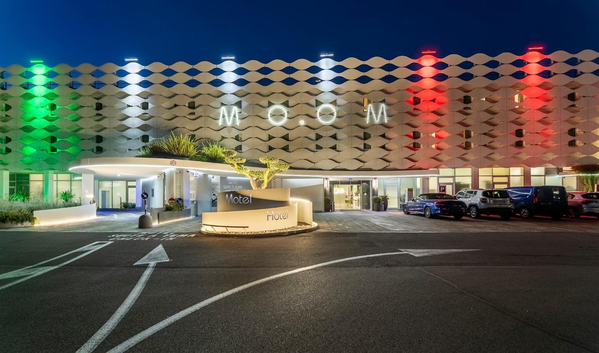 Mo.Om Hotel Olgiate Olona Exterior foto