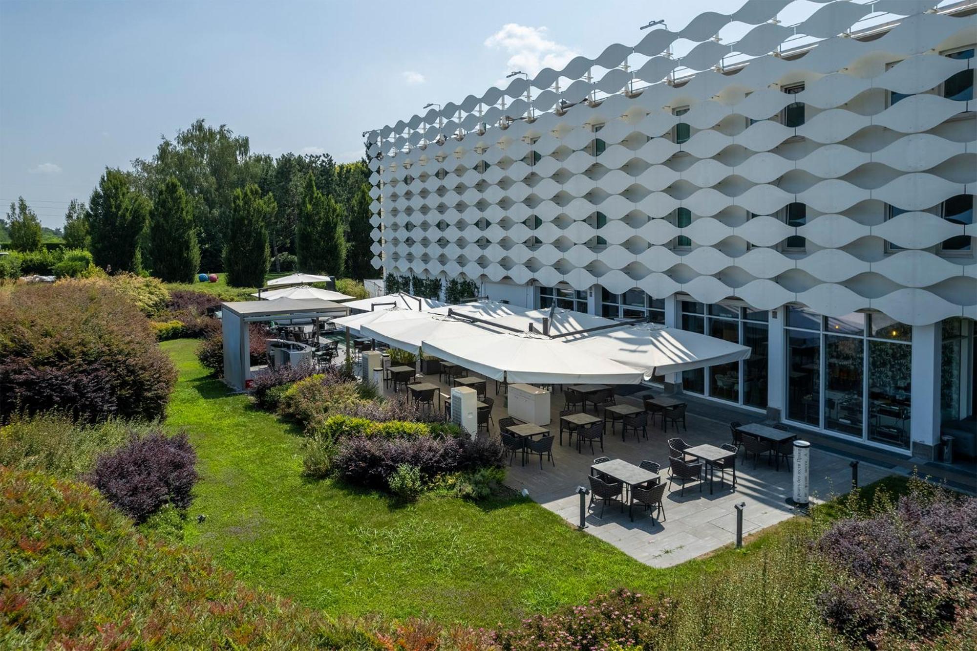 Mo.Om Hotel Olgiate Olona Exterior foto